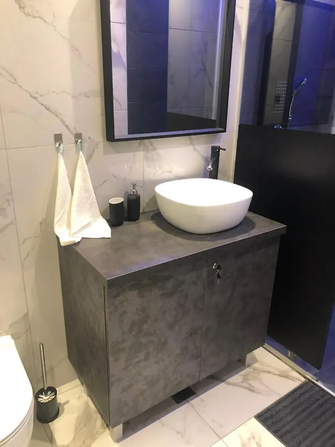 District 01-Luxury Urban Lofts Apartment Thessaloniki